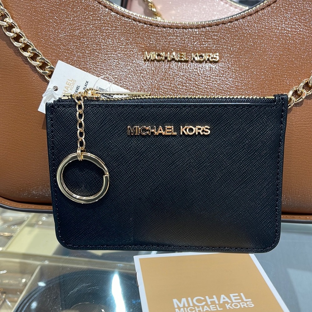 MICHAEL KORS SMALL TOP ZIP COINPOUCH WITH ID CARD CASE WALLET 
COLOR: BLACK 
NWT